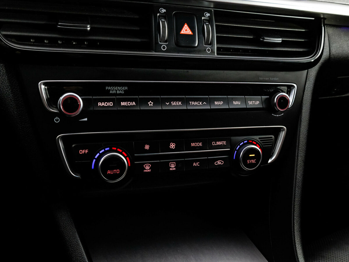 Kia Optima с пробегом — 2018 год. Фото: #18