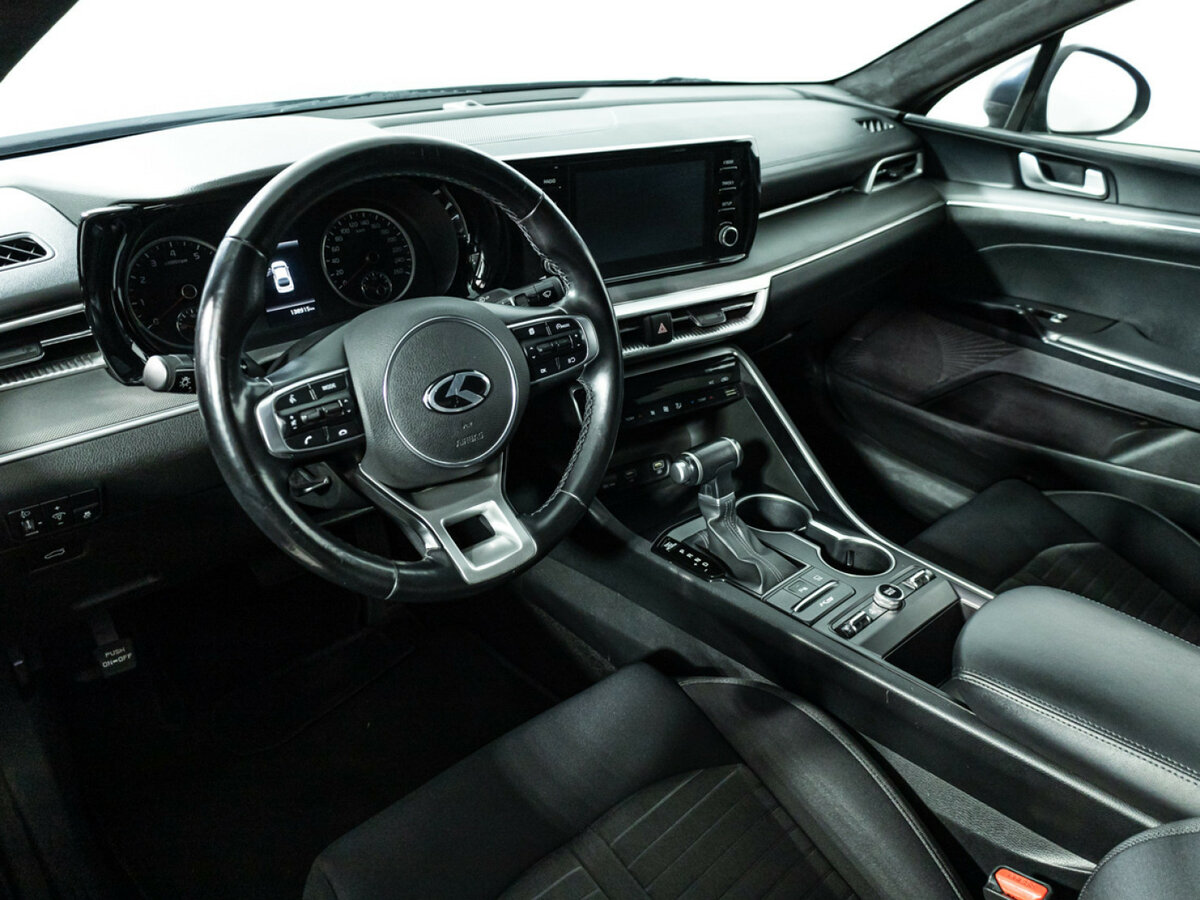 Kia K5 с пробегом — 2020 год. Фото: #10