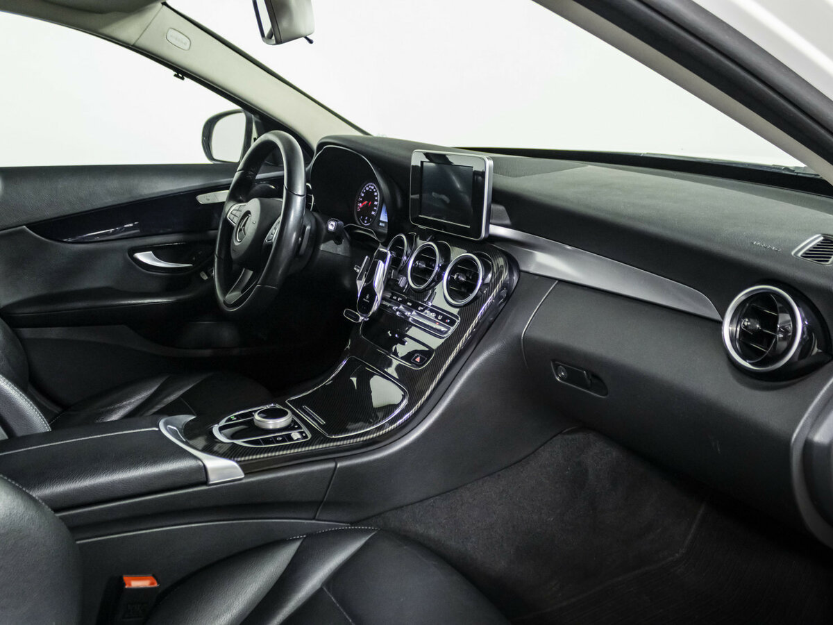Mercedes-Benz C-Класс с пробегом — 2017 год. Фото: #6