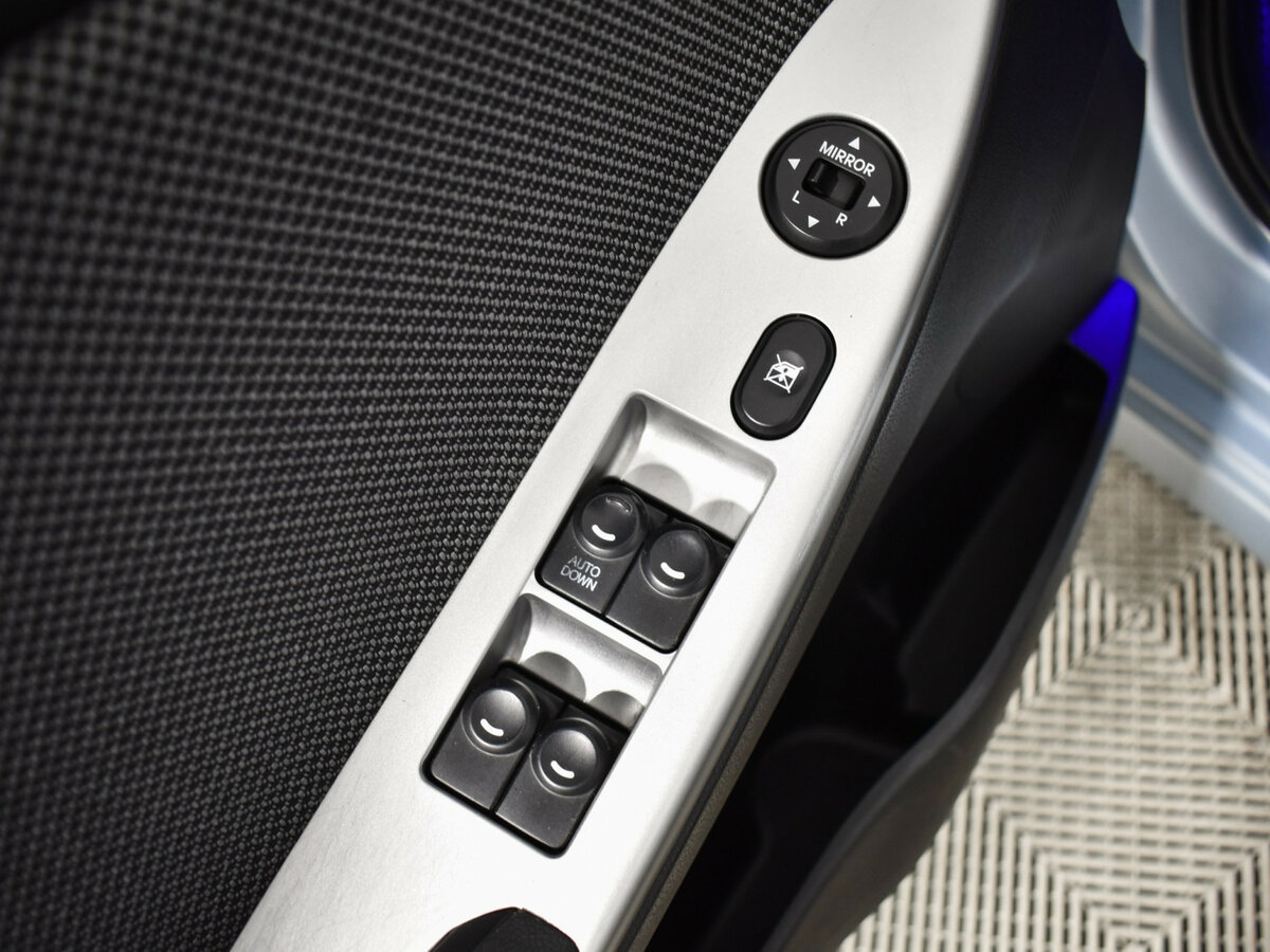 Hyundai Solaris с пробегом — 2014 год. Фото: #16