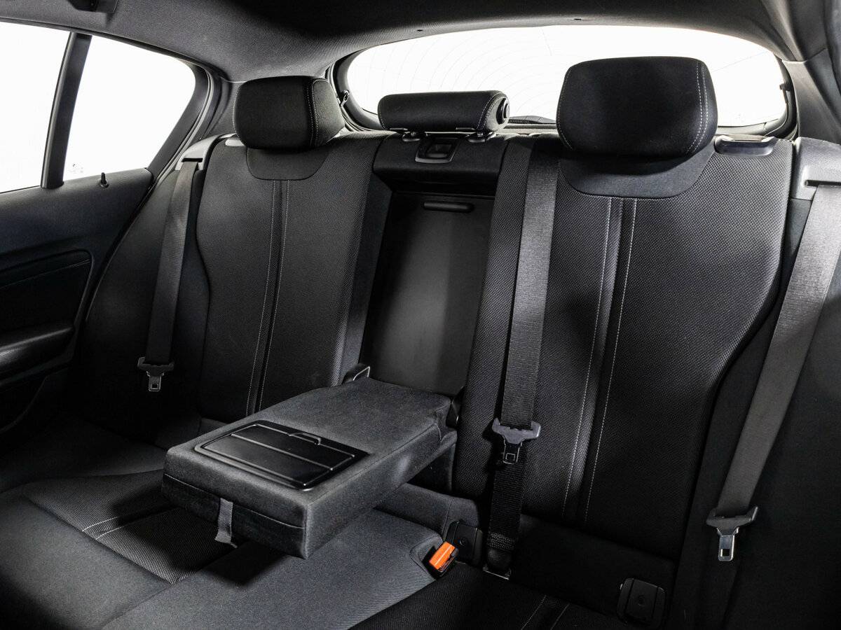 BMW 1 серии с пробегом — 2019 год. Фото: #21