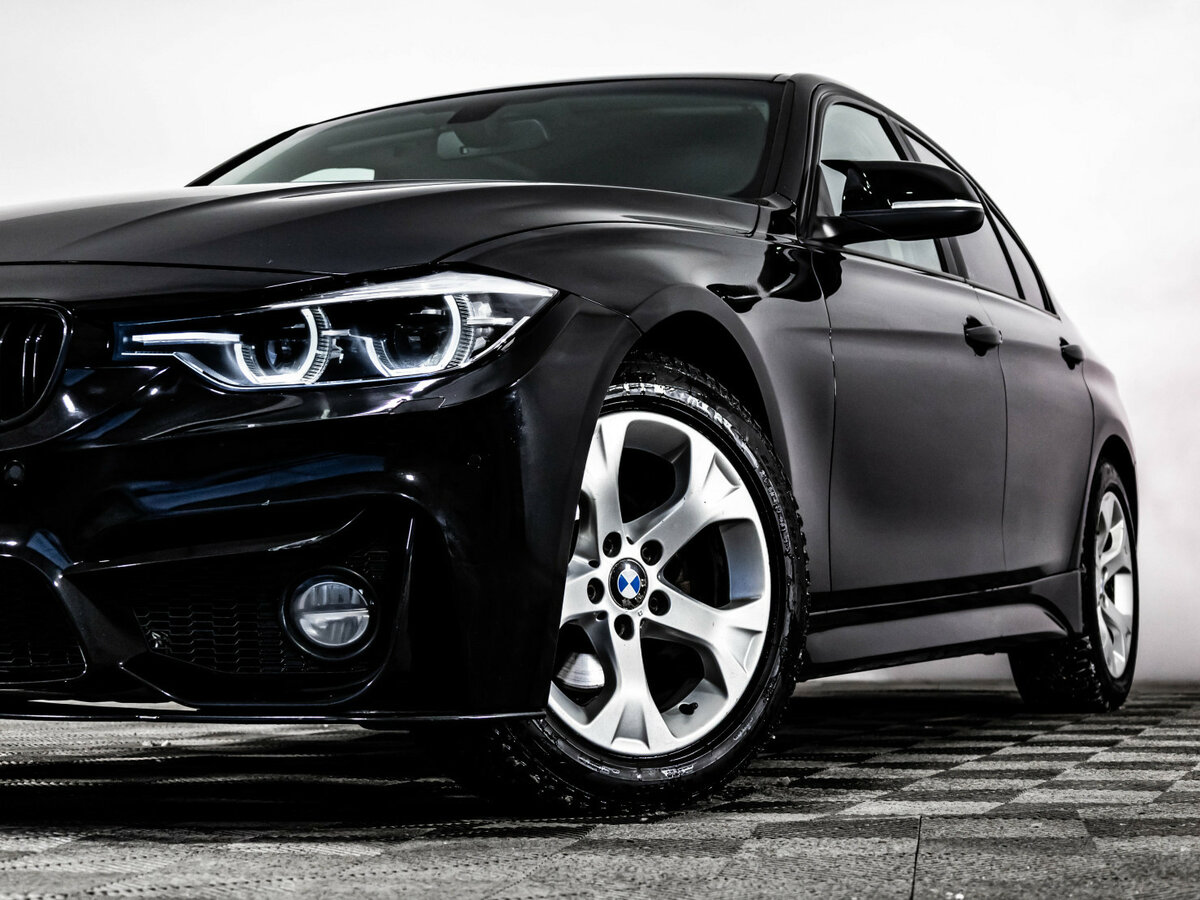 BMW 3 серии с пробегом — 2016 год. Фото: #1