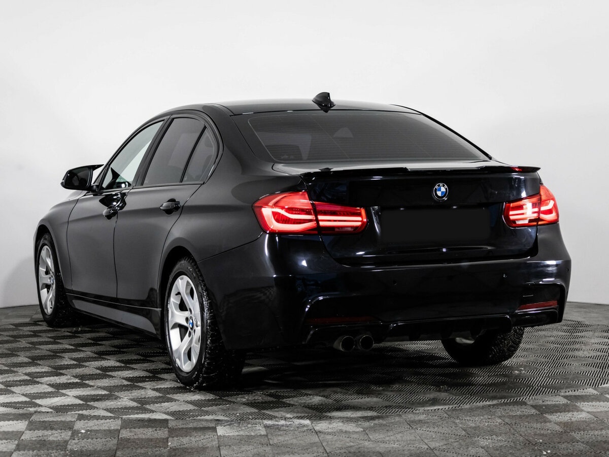 BMW 3 серии с пробегом — 2016 год. Фото: #6