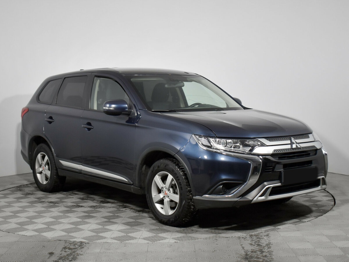 Mitsubishi Outlander с пробегом — 2019 год. Фото: #2