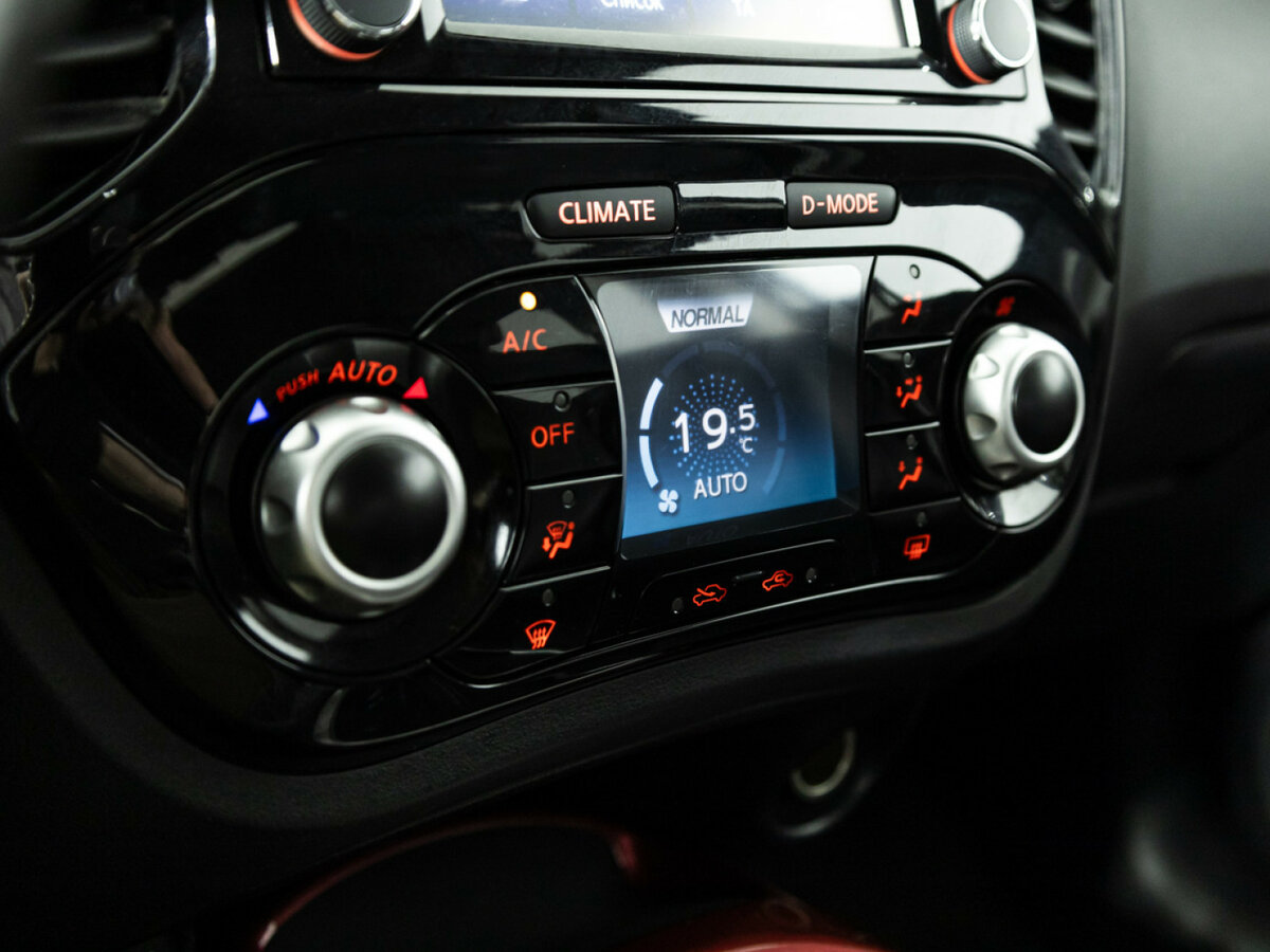 Nissan Juke с пробегом — 2014 год. Фото: #15