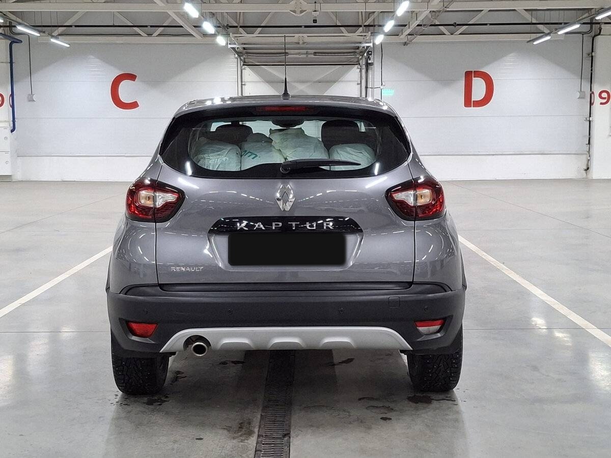 Renault Kaptur с пробегом — 2018 год. Фото: #5