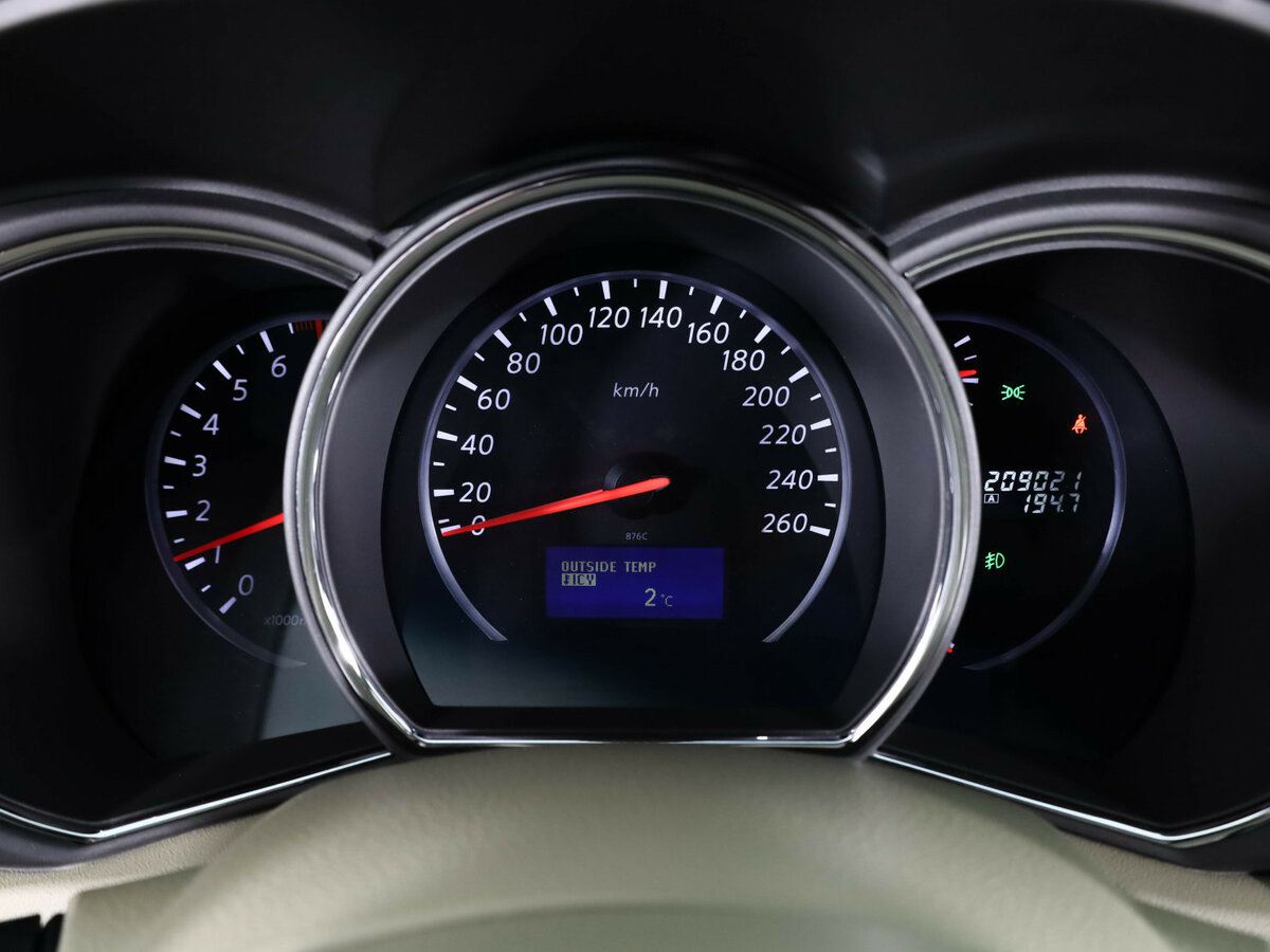 Nissan Murano с пробегом — 2014 год. Фото: #9