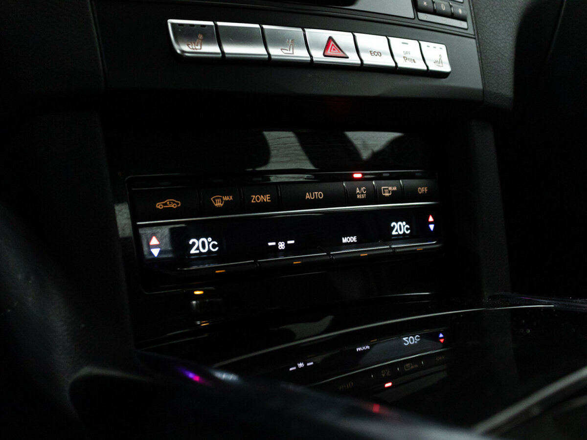 Mercedes-Benz E-Класс с пробегом — 2013 год. Фото: #18