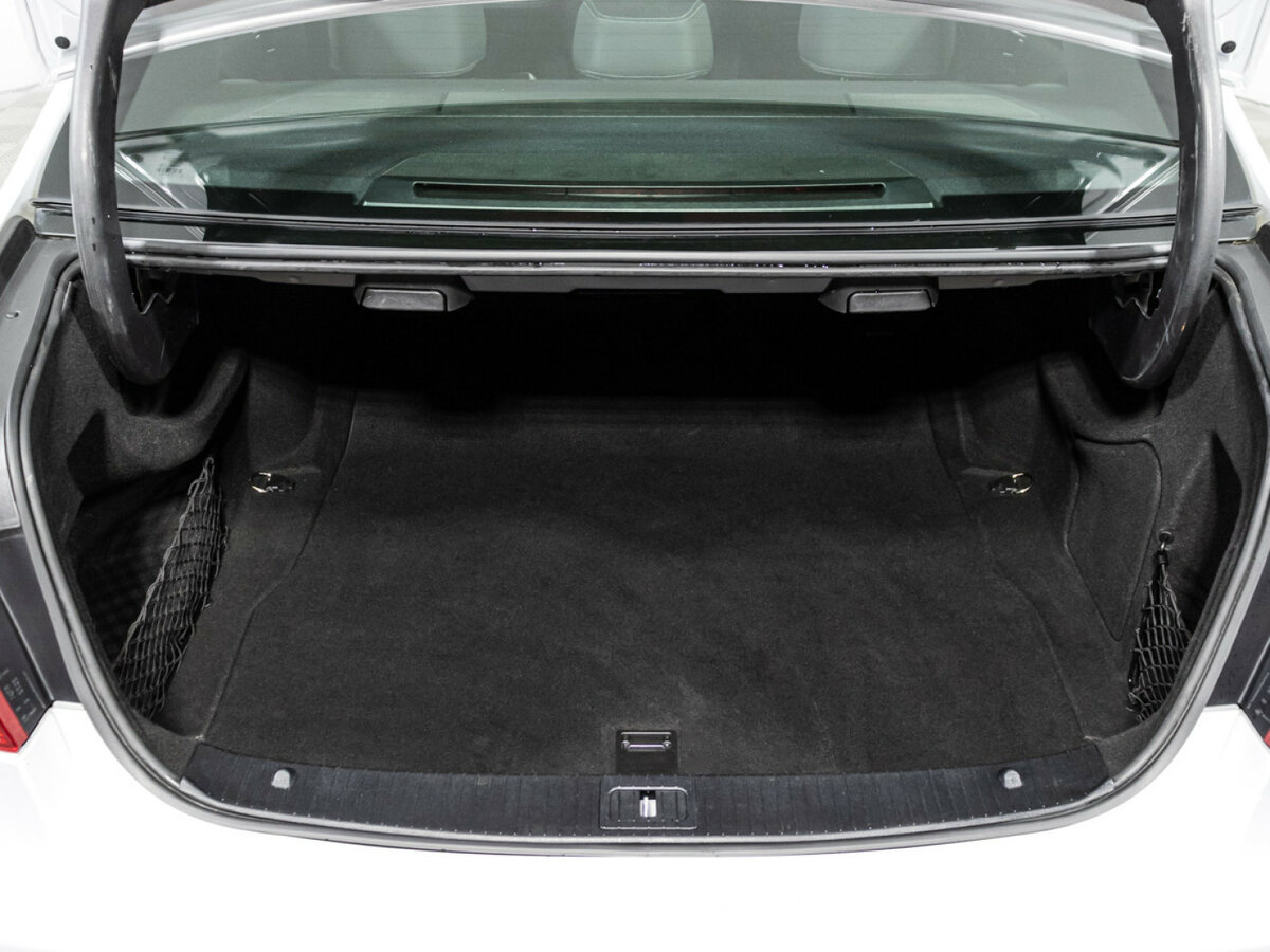 Mercedes-Benz E-Класс с пробегом — 2013 год. Фото: #20