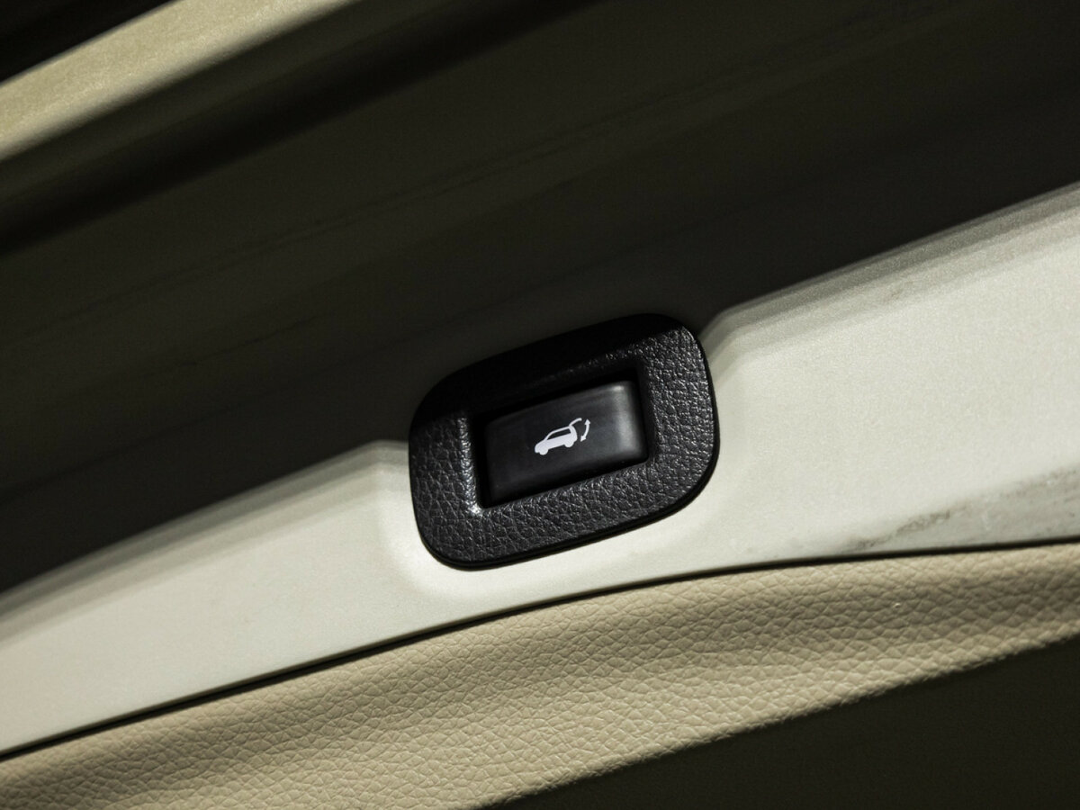 Nissan X-Trail с пробегом — 2015 год. Фото: #18