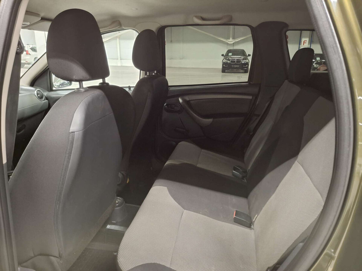 Renault Duster с пробегом — 2015 год. Фото: #10