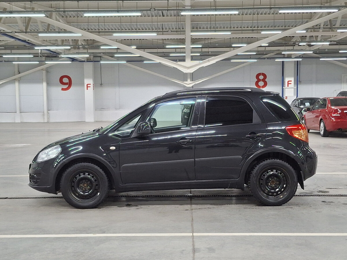 Suzuki SX4 с пробегом — 2012 год. Фото: #7