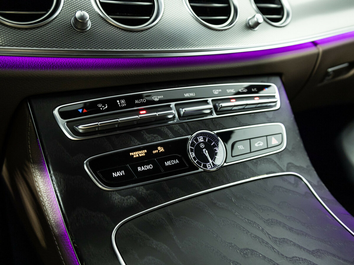 Mercedes-Benz E-Класс с пробегом — 2019 год. Фото: #17