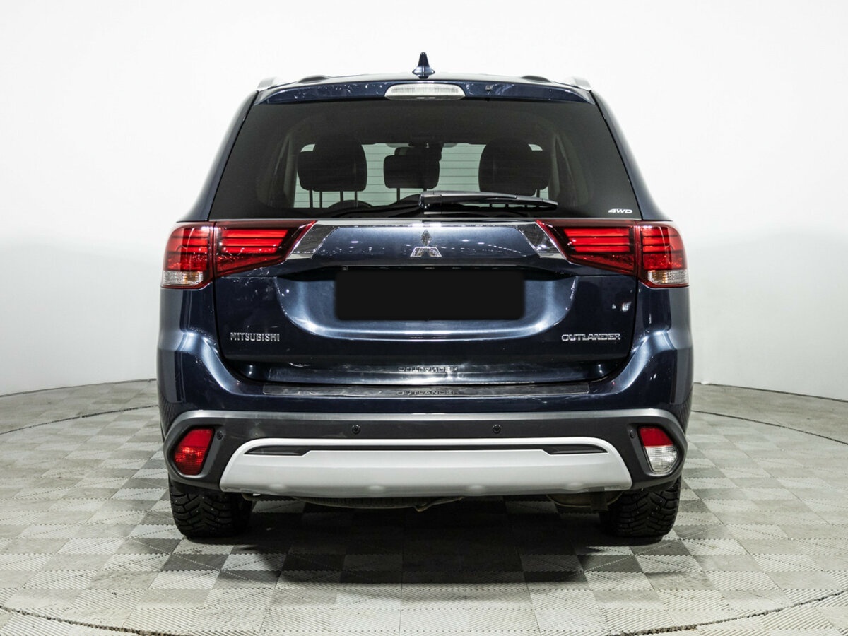 Mitsubishi Outlander с пробегом — 2019 год. Фото: #5