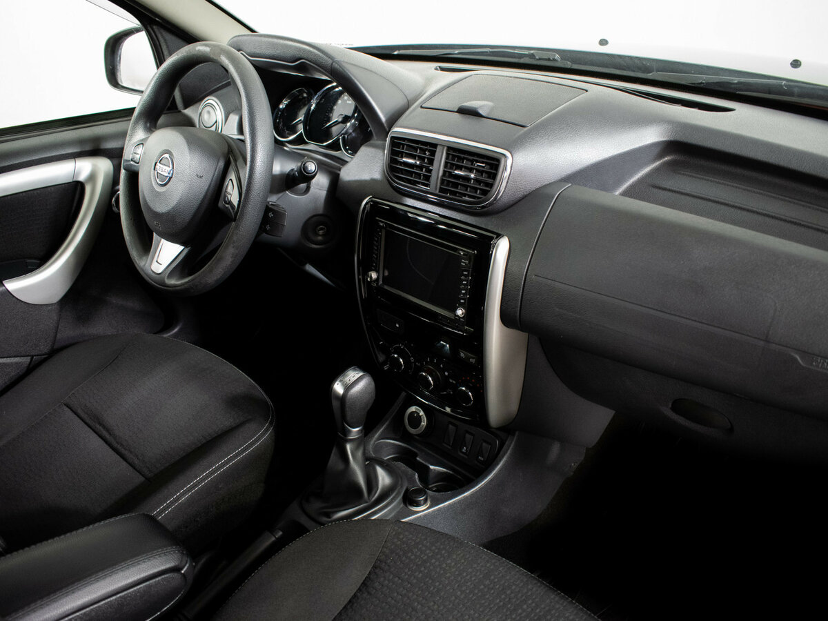 Nissan Terrano с пробегом — 2018 год. Фото: #10
