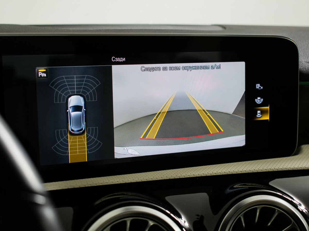 Mercedes-Benz A-Класс с пробегом — 2018 год. Фото: #12