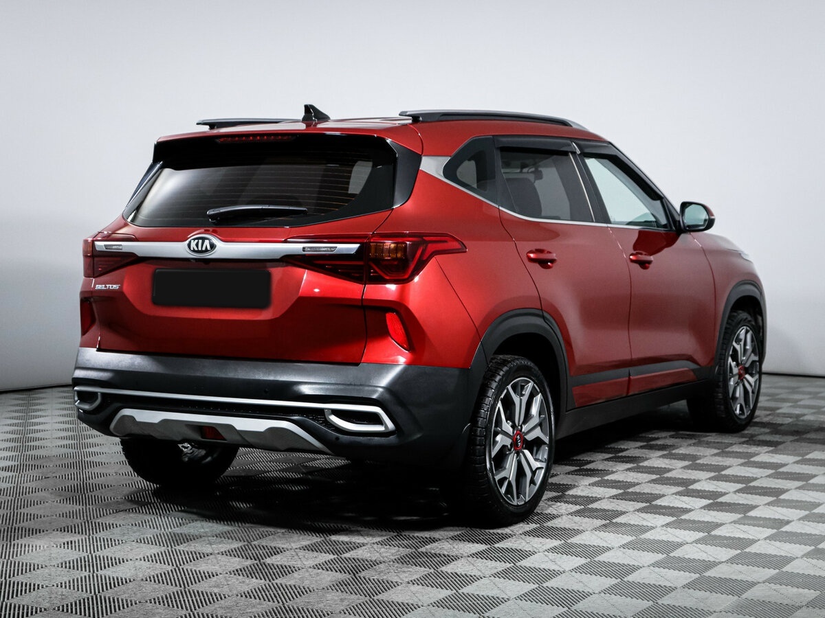 Kia Seltos с пробегом — 2021 год. Фото: #4