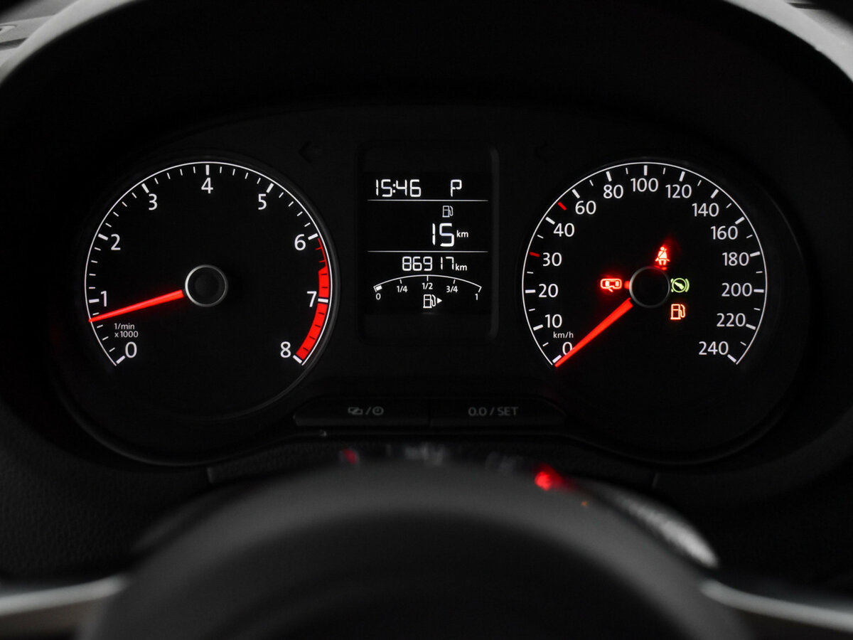 Volkswagen Polo с пробегом — 2019 год. Фото: #16