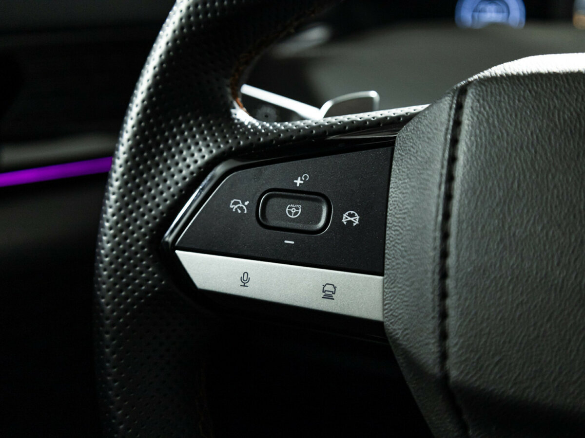 Changan UNI-V с пробегом — 2024 год. Фото: #19