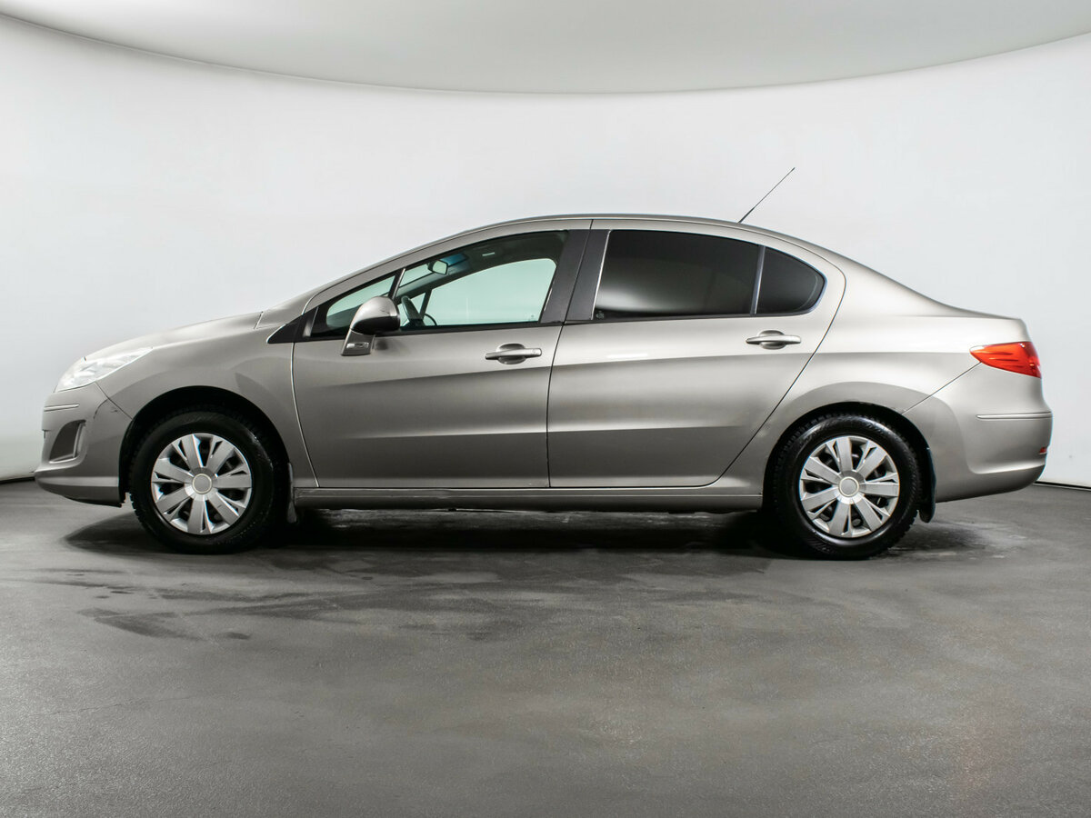 Peugeot 408 с пробегом — 2013 год. Фото: #7