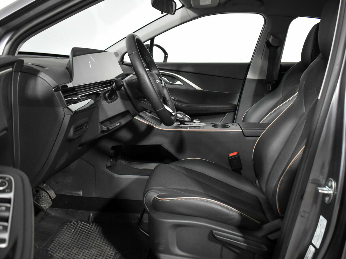 OMODA C5 с пробегом — 2024 год. Фото: #10