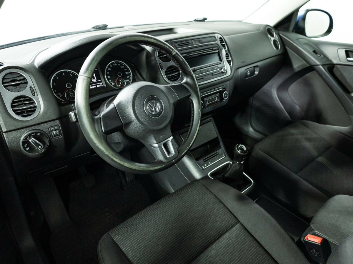 Volkswagen Tiguan с пробегом — 2013 год. Фото: #10