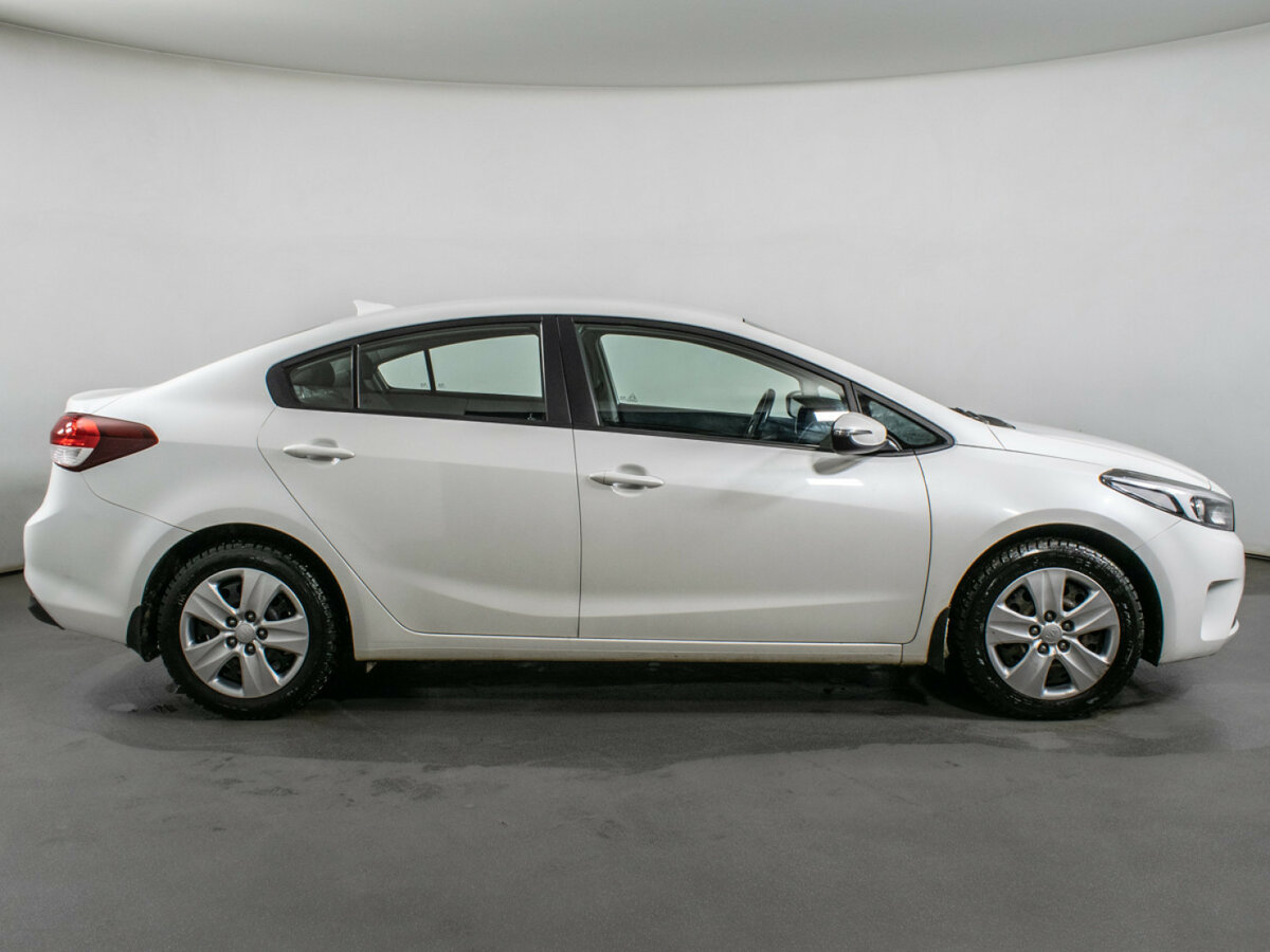 Kia Cerato с пробегом — 2019 год. Фото: #3