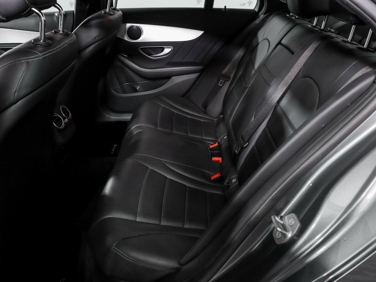 Mercedes-Benz C-Класс с пробегом — 2017 год. Фото: #9