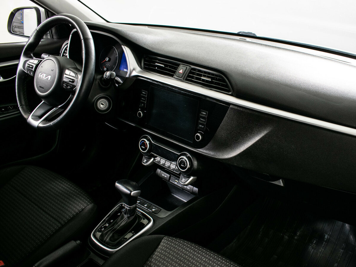 Kia Rio с пробегом — 2021 год. Фото: #7
