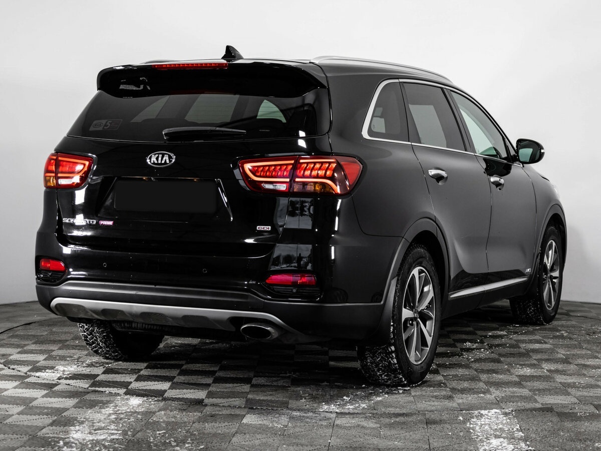 Kia Sorento с пробегом — 2018 год. Фото: #3