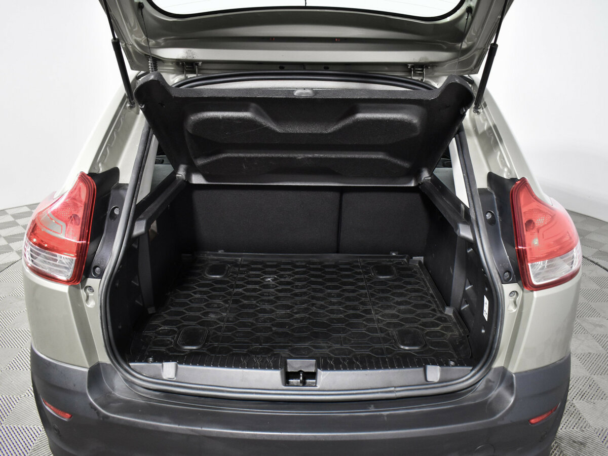 Lada (ВАЗ) XRAY с пробегом — 2022 год. Фото: #20