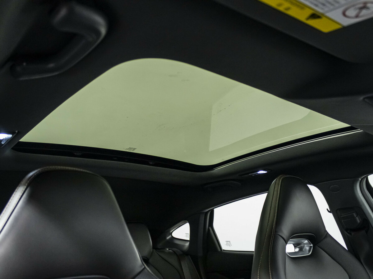 Changan UNI-V с пробегом — 2024 год. Фото: #13