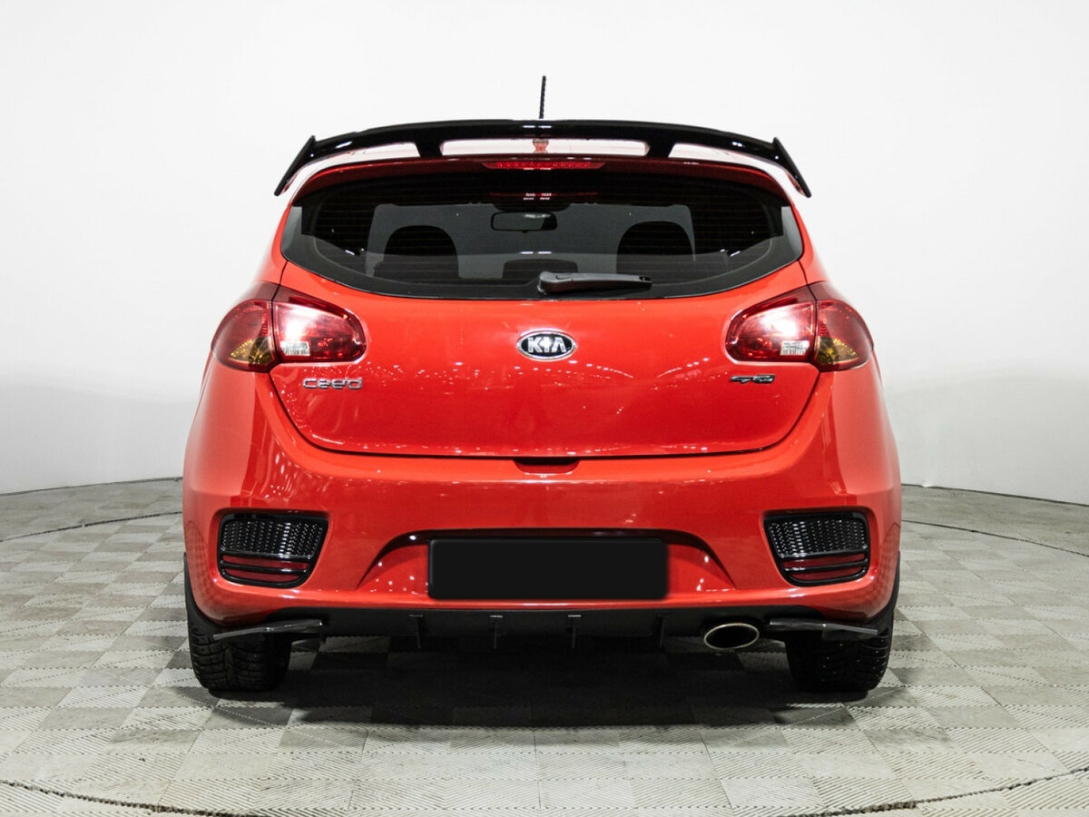 Kia Ceed с пробегом — 2016 год. Фото: #5