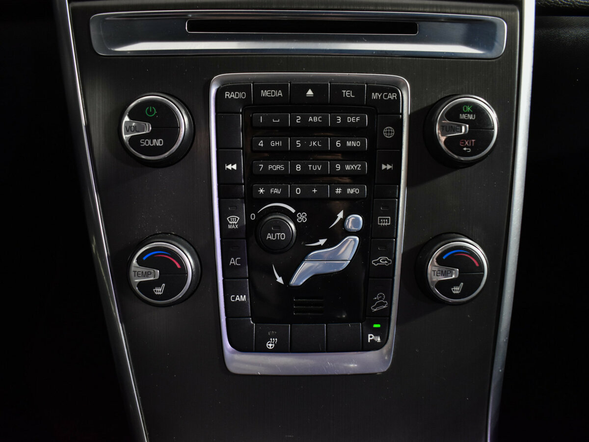 Volvo XC60 с пробегом — 2014 год. Фото: #14