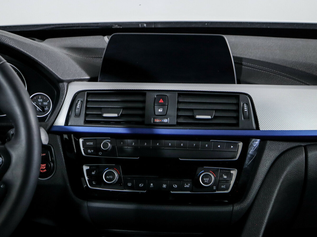 BMW 3 серии с пробегом — 2018 год. Фото: #10