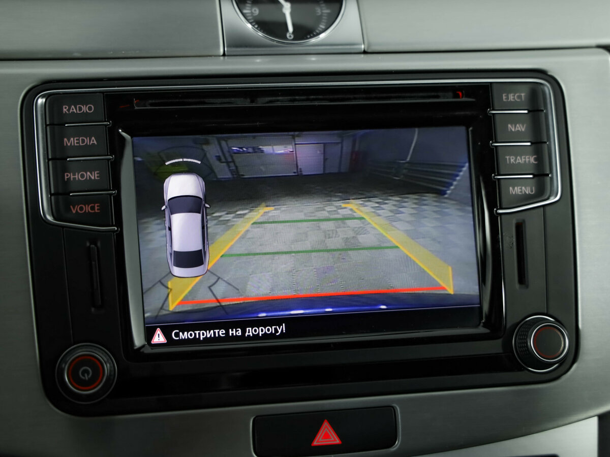 Volkswagen Passat с пробегом — 2014 год. Фото: #16