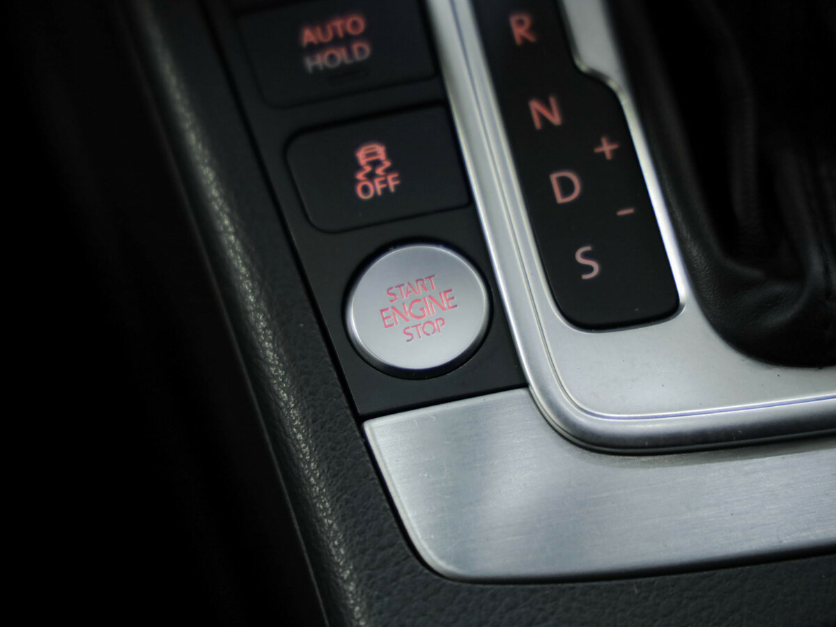 Volkswagen Passat с пробегом — 2014 год. Фото: #22