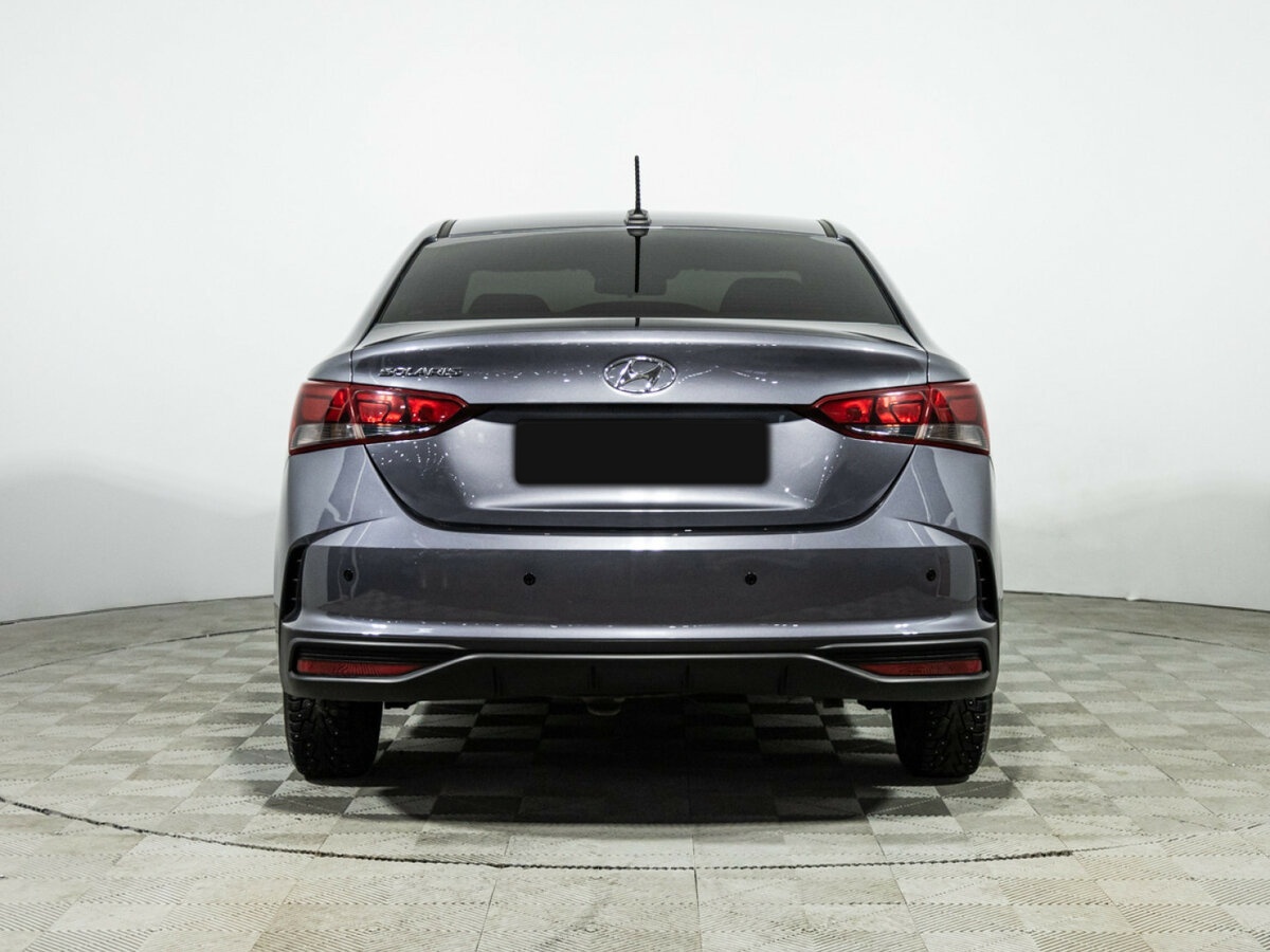 Hyundai Solaris с пробегом — 2021 год. Фото: #5