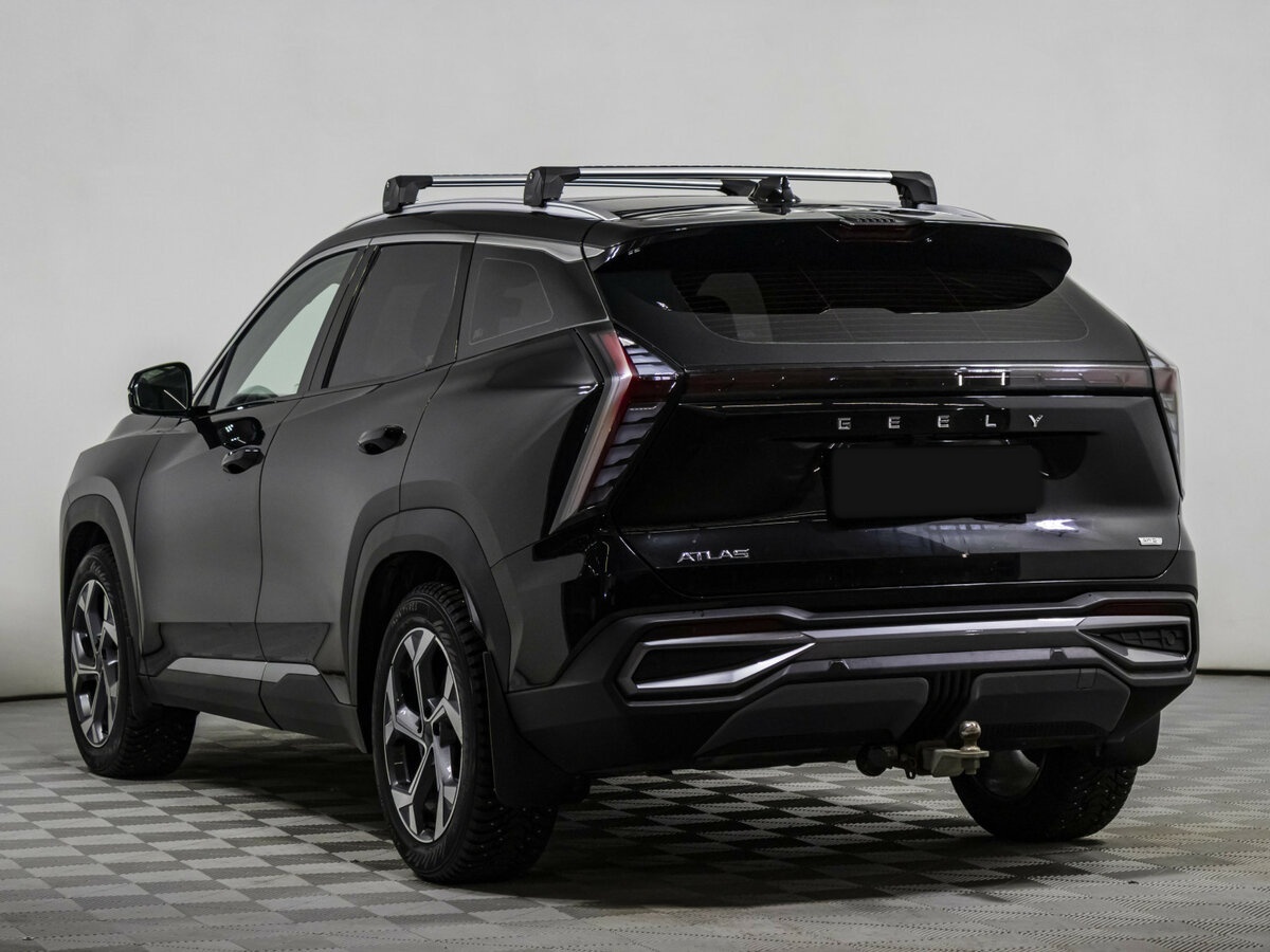 Geely Atlas с пробегом — 2024 год. Фото: #5