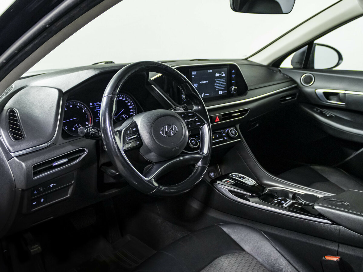 Hyundai Sonata с пробегом — 2020 год. Фото: #8