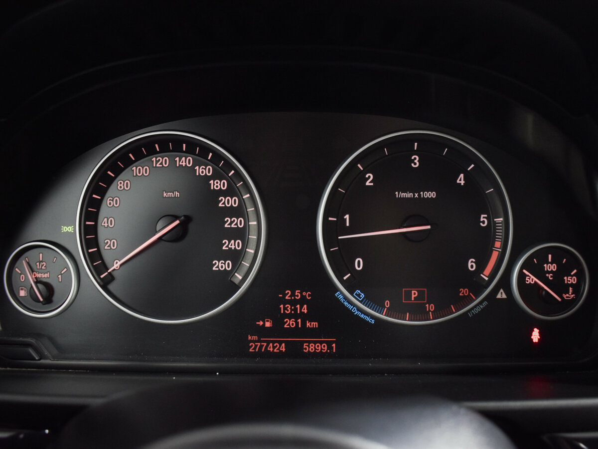 BMW 5 серии с пробегом — 2012 год. Фото: #17