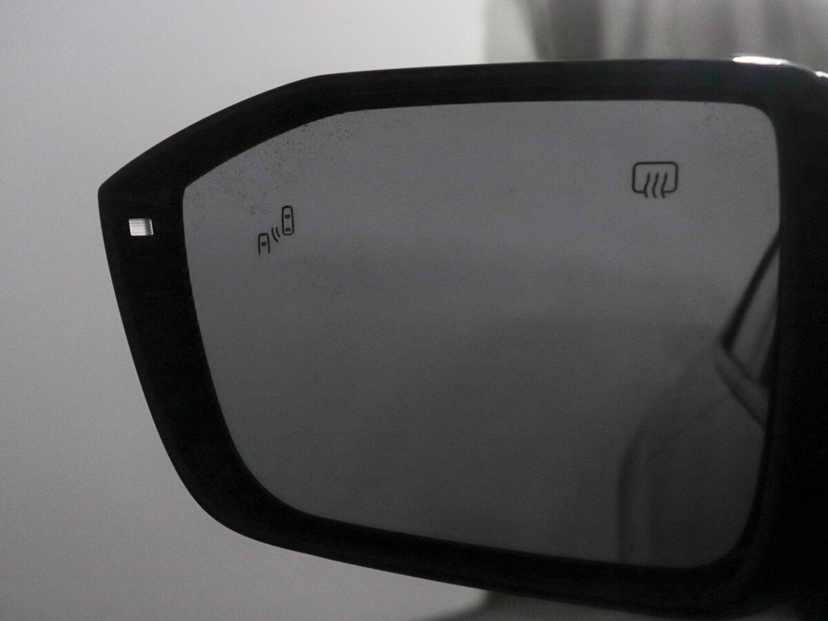 Changan UNI-V с пробегом — 2023 год. Фото: #15