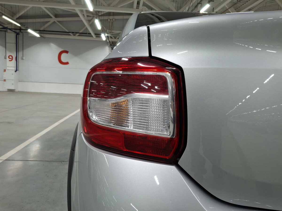 Renault Logan с пробегом — 2020 год. Фото: #8