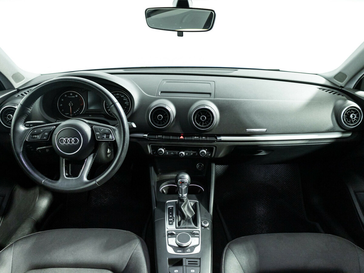 Audi A3 с пробегом — 2019 год. Фото: #12
